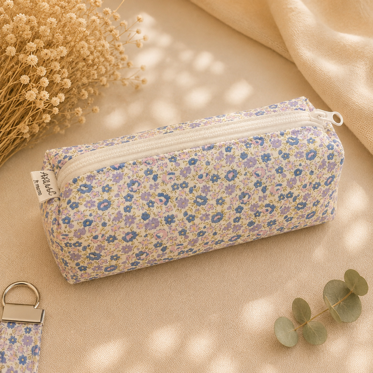 Estuche cuadrado flores lavanda